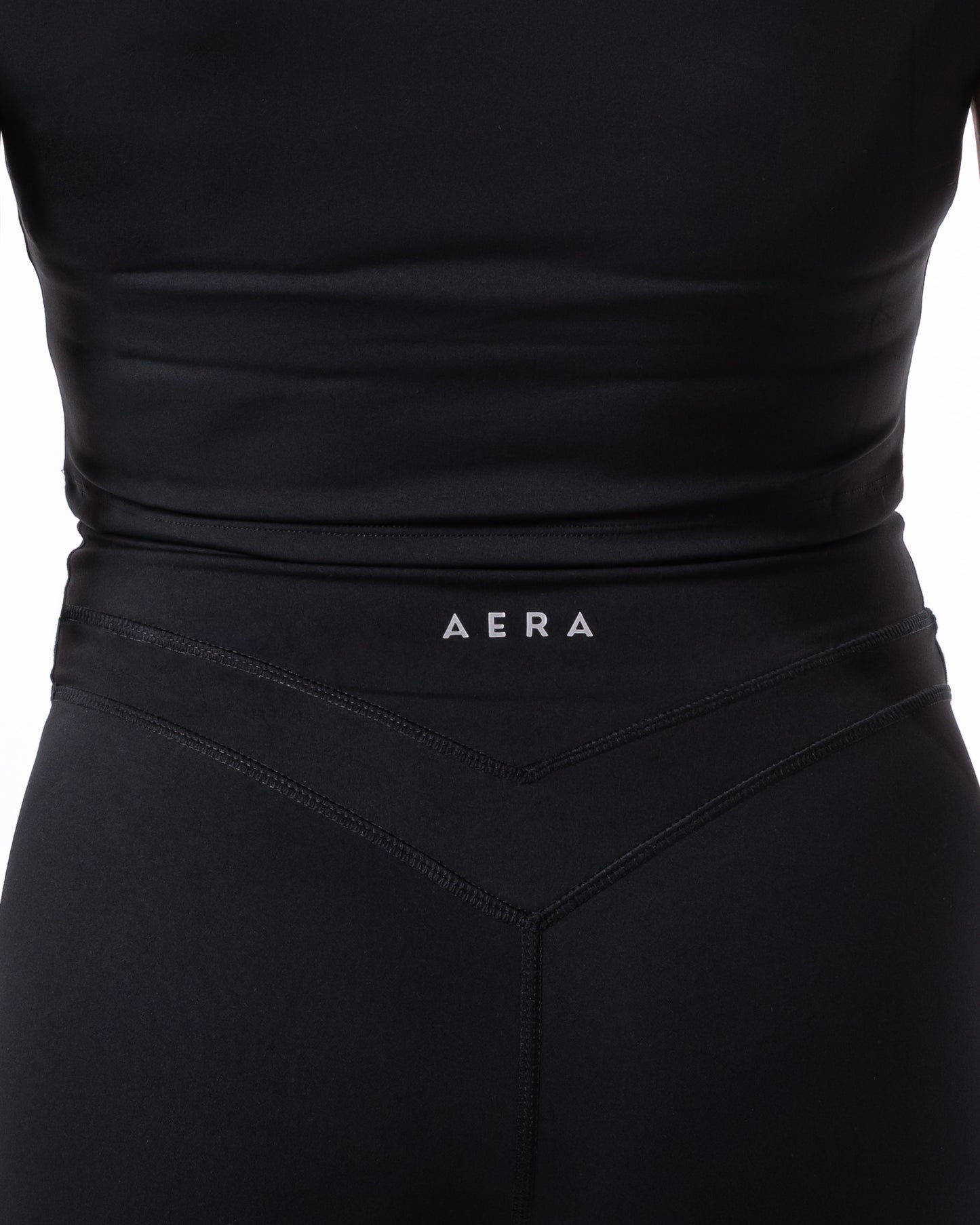 Vela Tee